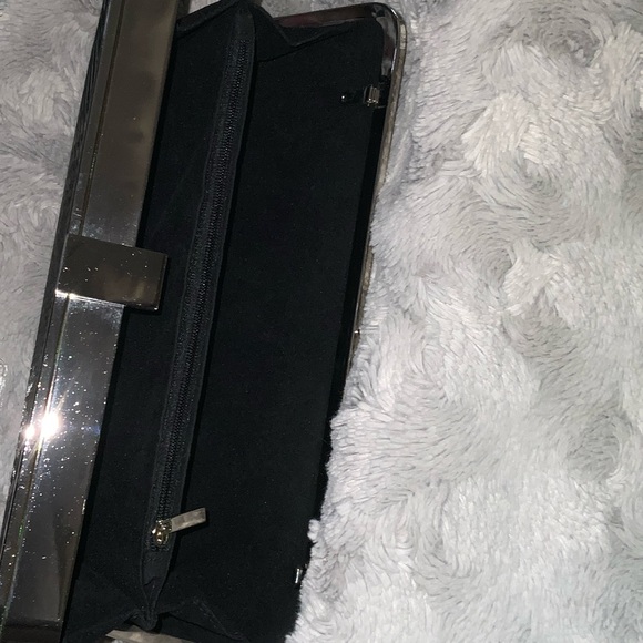 Pinkstix Black Clutch - Picture 10 of 12